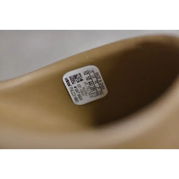 Adidas Yeezy Slide "Earth Brown" — Brown / Tonal