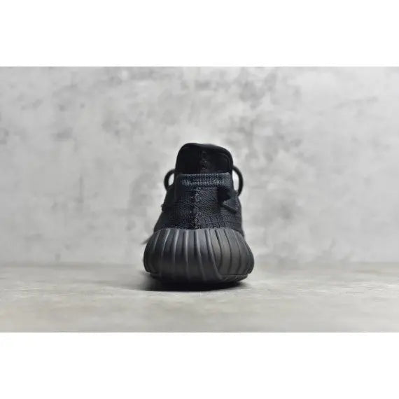 Adidas Yeezy Boost 350 V2 "Onyx" — Triple Black