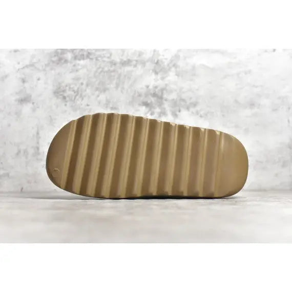 Adidas Yeezy Slide "Earth Brown" — Brown / Tonal