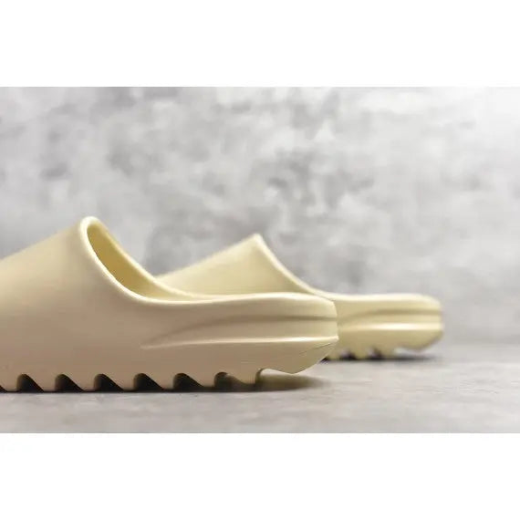 Adidas Yeezy Slide "Bone" — Cream White / Tonal