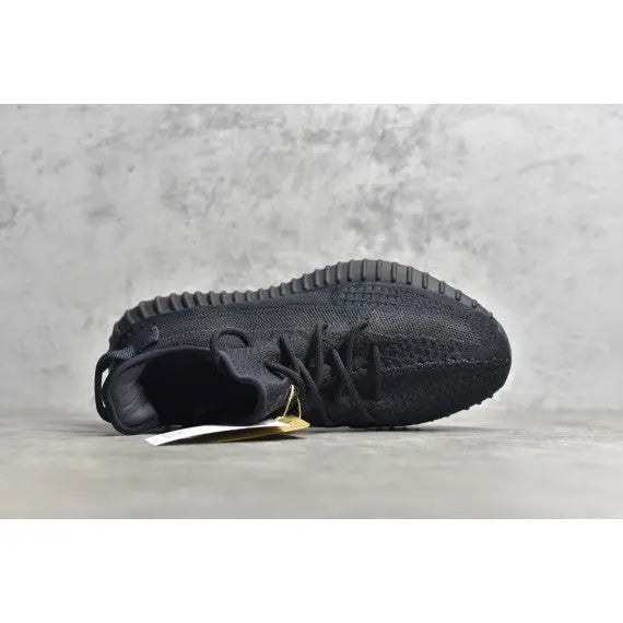 Adidas Yeezy Boost 350 V2 "Onyx" — Triple Black