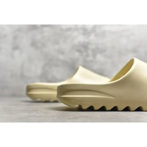 Adidas Yeezy Slide "Bone" — Cream White / Tonal